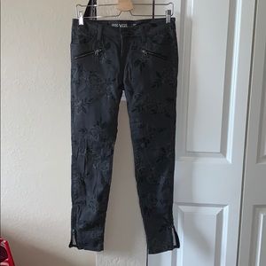 Vans Flower patterned skinny jeans